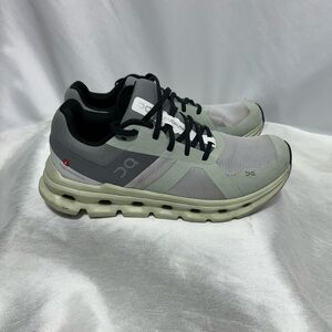 On Running CLOUDRUNNER Light Gray and Black Athletic Shoes